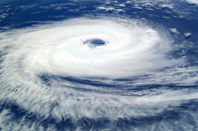 Cyclone Catarina from the ISS on March 26 2004 (NASA) Cyclone Catarina from the ISS on March 26 2004 (NASA)